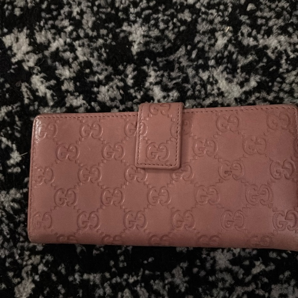 Gucci wallet
